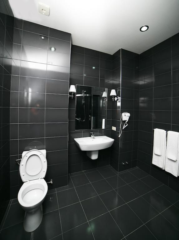 Basilon Hotel Tbilisi Rum bild