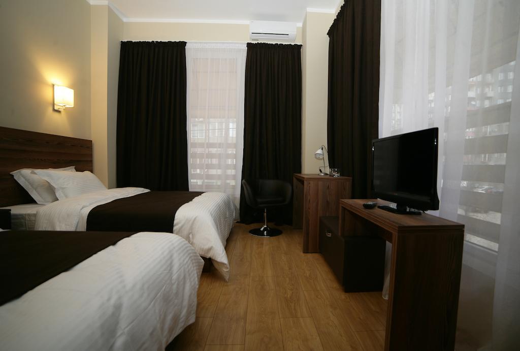 Basilon Hotel Tbilisi Rum bild